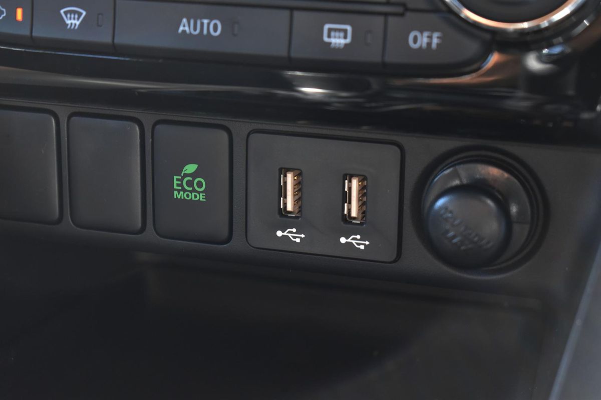 2024 Mitsubishi Eclipse Cross ES YB