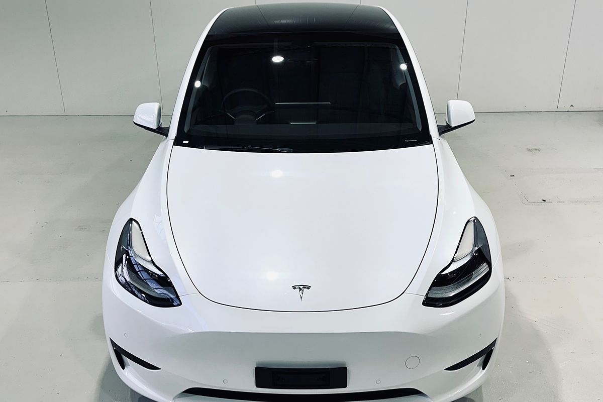 2023 Tesla Model Y Rear-Wheel Drive