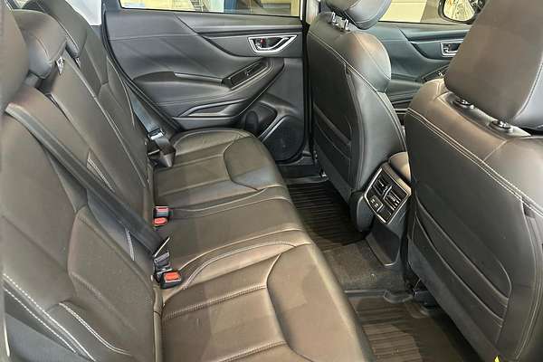 2021 Subaru Forester 2.5i-S S5