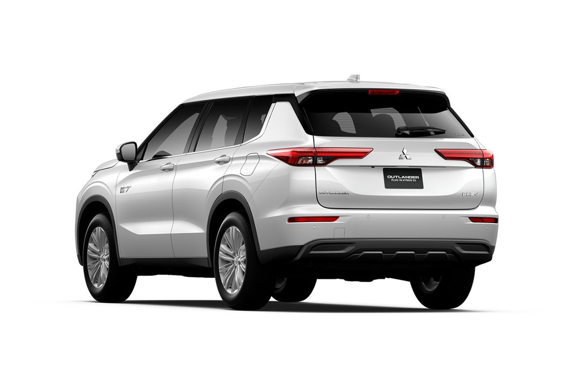 2024 Mitsubishi Outlander PHEV ES ZM