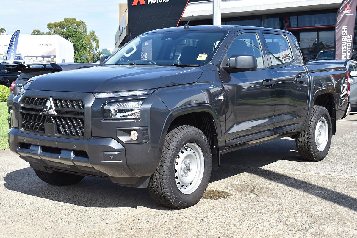 2024 Mitsubishi Triton GLX MV 4X4
