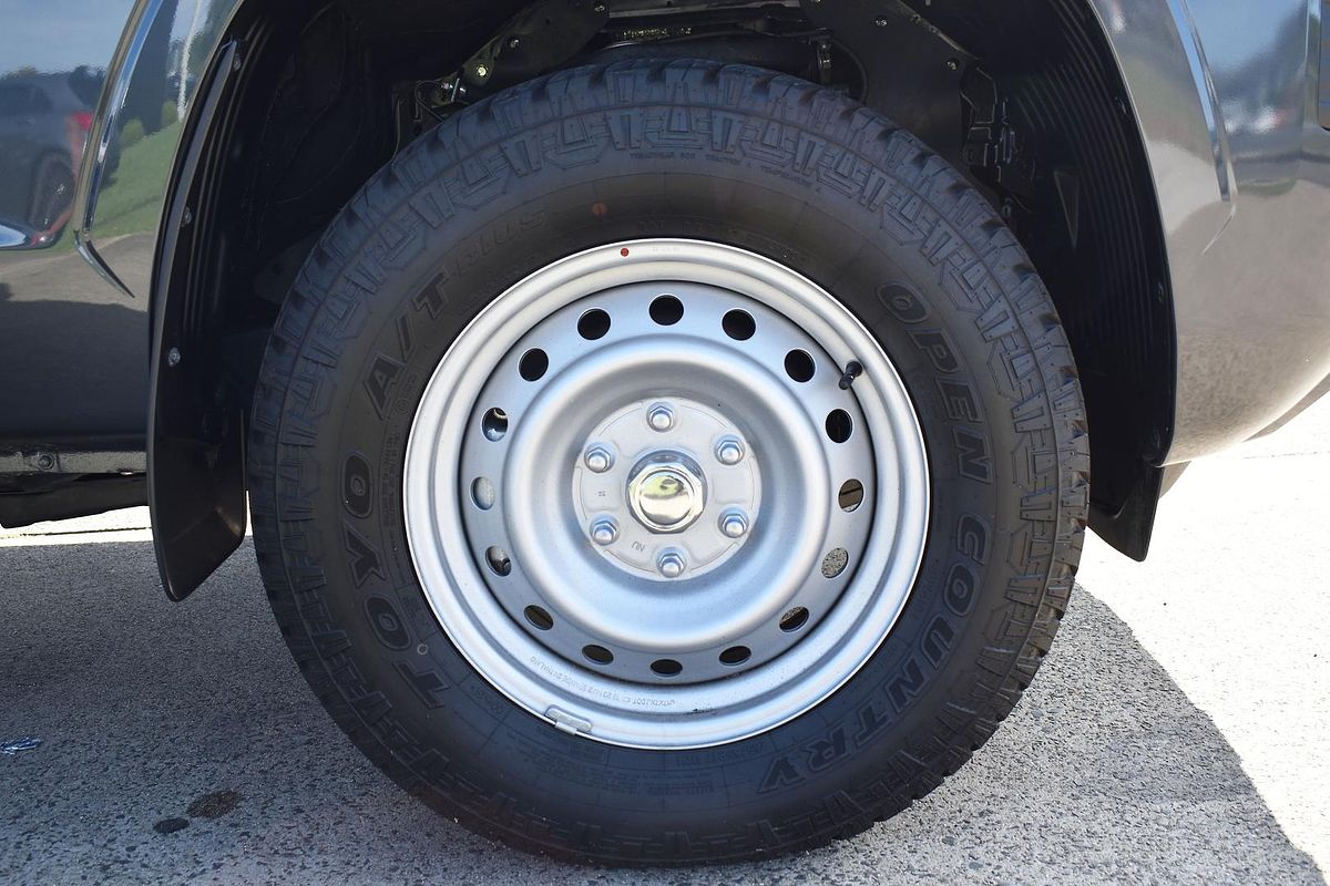 2024 Mitsubishi Triton GLX MV 4X4