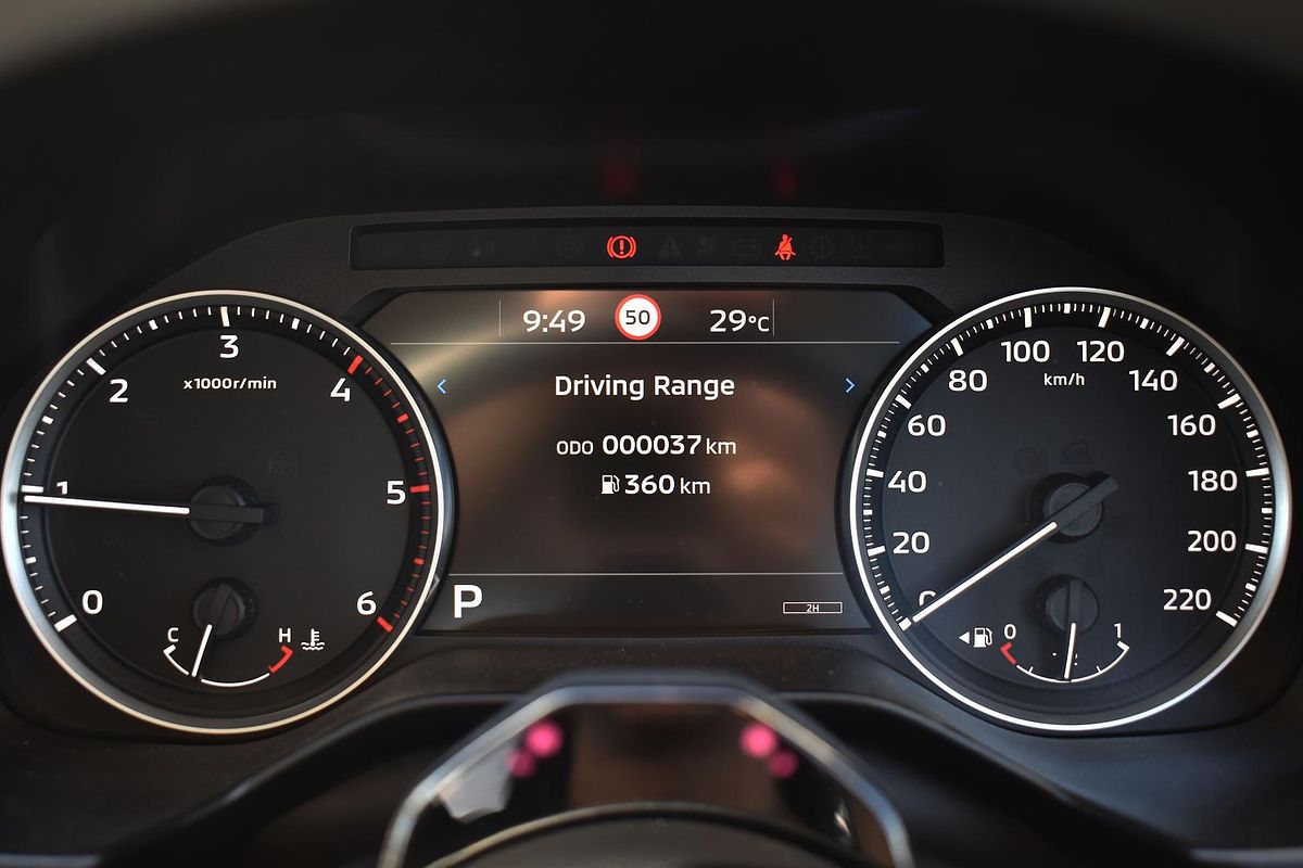2024 Mitsubishi Triton GLX MV 4X4