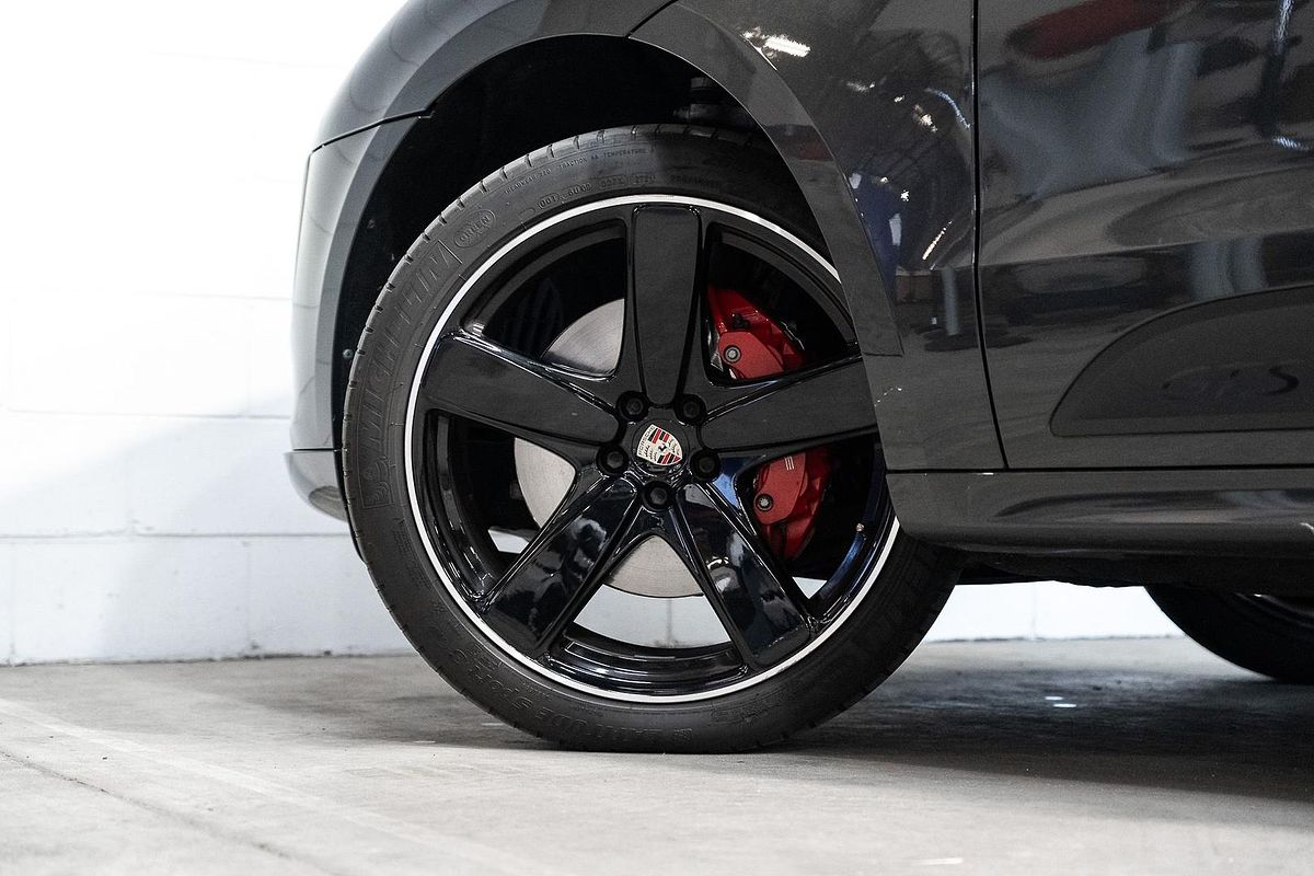 2019 Porsche Macan GTS 95B