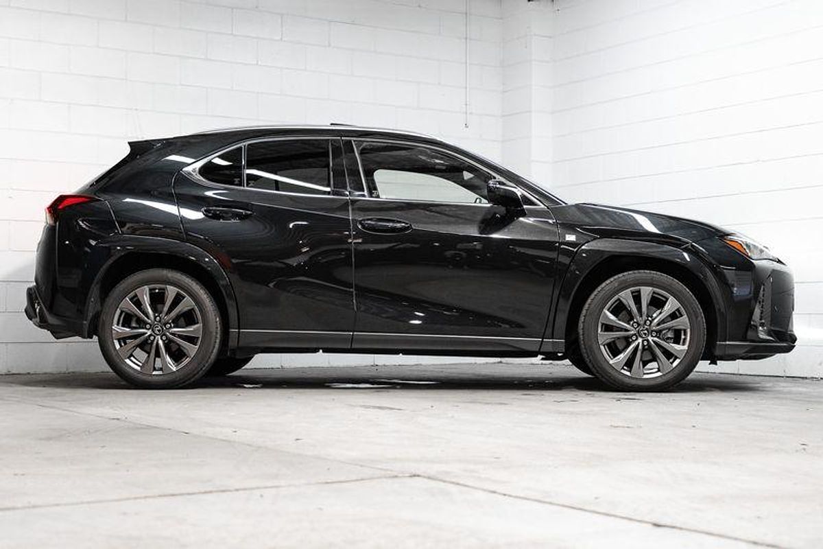2023 Lexus UX UX200 F Sport MZAA10R