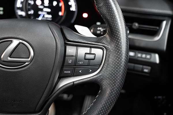 2023 Lexus UX UX200 F Sport MZAA10R