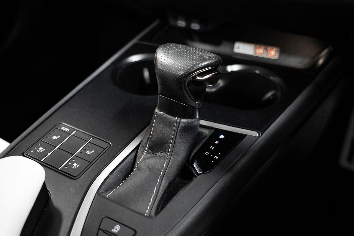 2023 Lexus UX UX200 F Sport MZAA10R