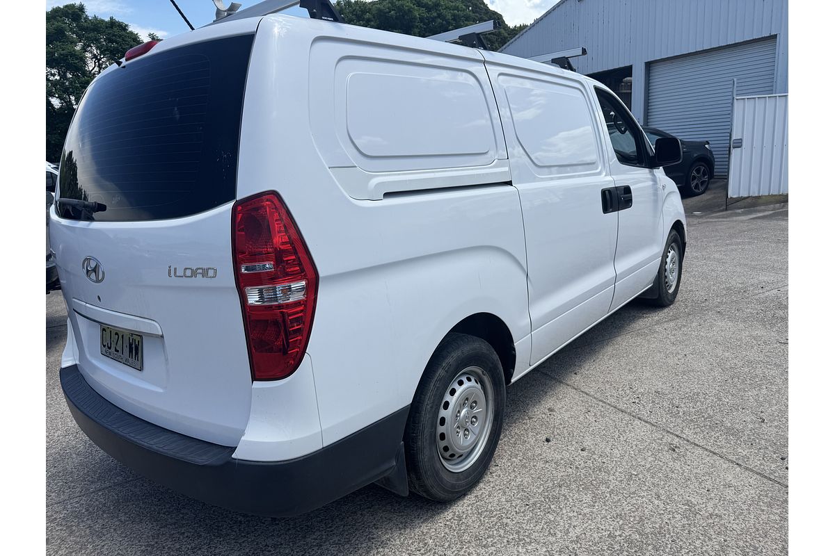 2016 Hyundai iLoad TQ3-V Series II