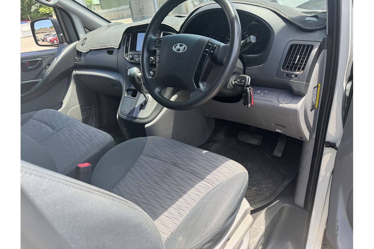 2016 Hyundai iLoad TQ3-V Series II