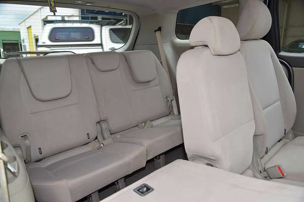 2016 Kia Carnival S YP