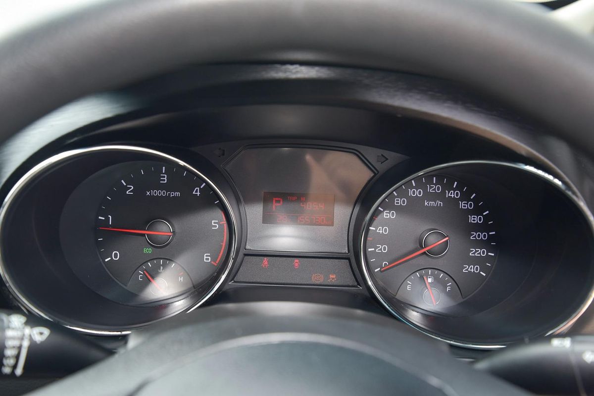 2016 Kia Carnival S YP