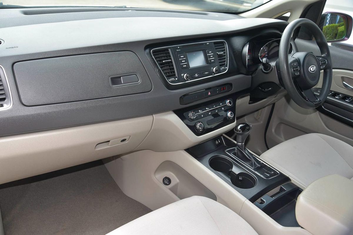 2016 Kia Carnival S YP