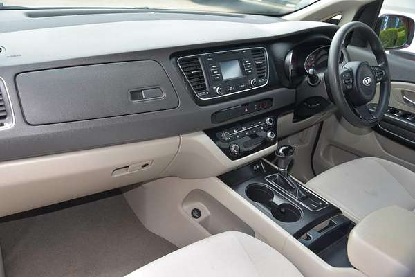 2016 Kia Carnival S YP