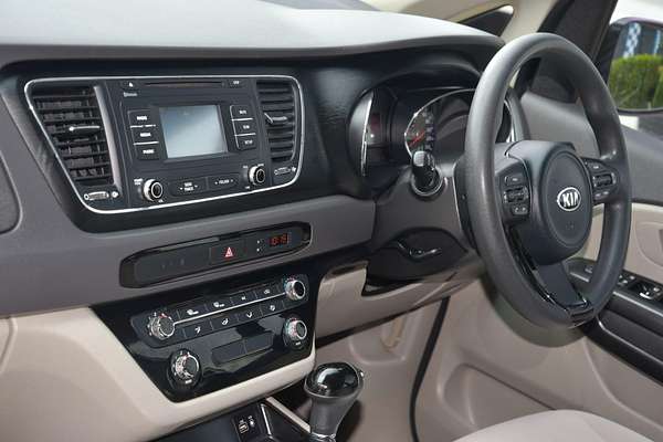 2016 Kia Carnival S YP