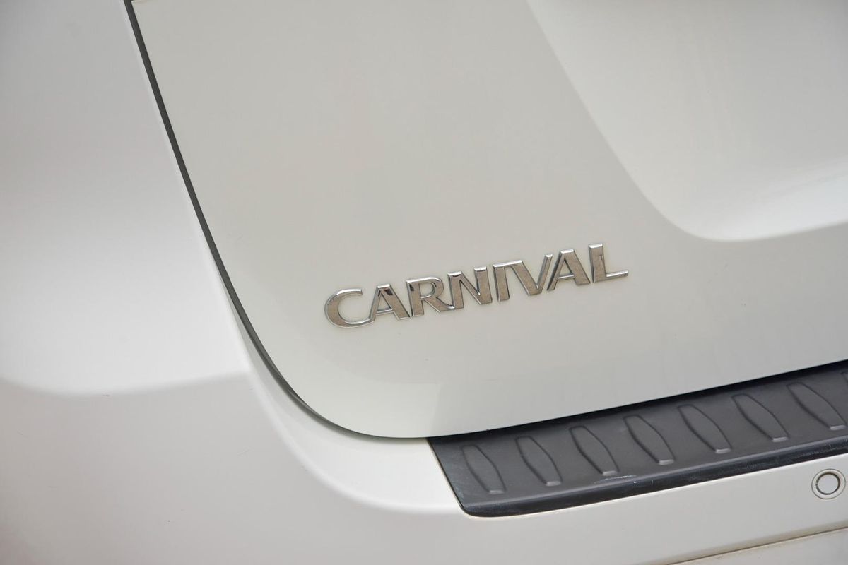 2016 Kia Carnival S YP