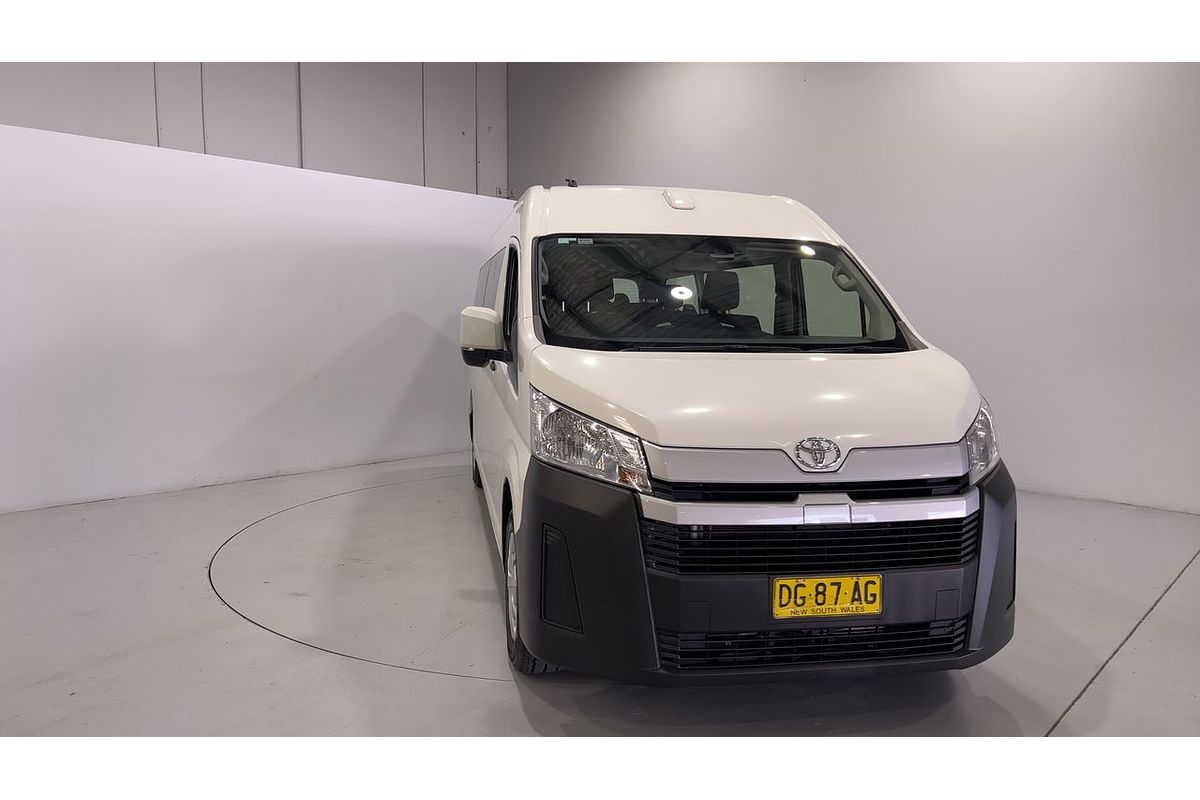 2022 Toyota Hiace Commuter GDH322R