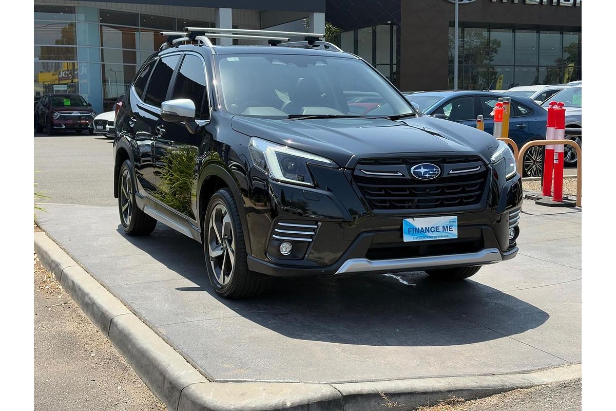 2022 Subaru Forester 2.5i-S S5