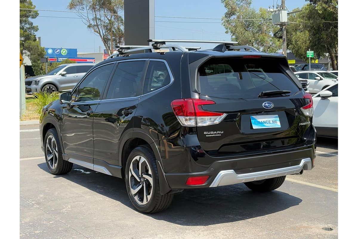 2022 Subaru Forester 2.5i-S S5
