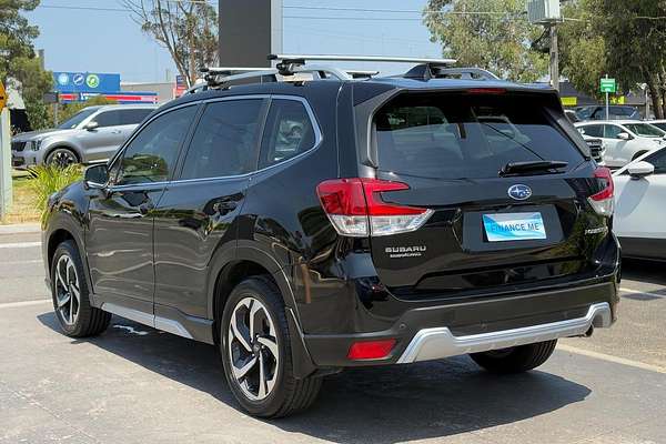 2022 Subaru Forester 2.5i-S S5