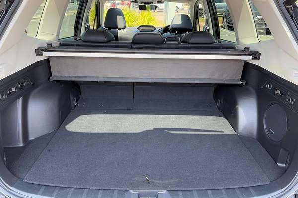 2022 Subaru Forester 2.5i-S S5