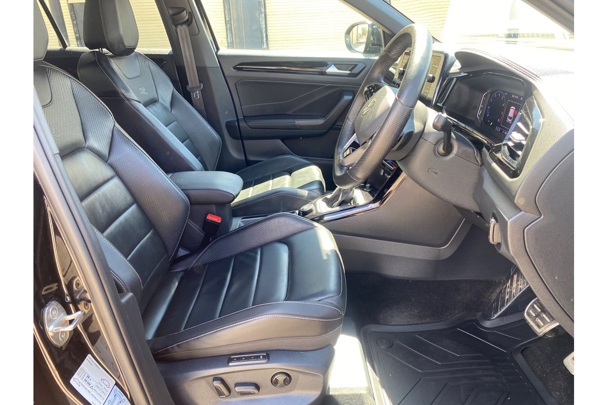 2023 Volkswagen T-Roc 140TSI R-Line D11