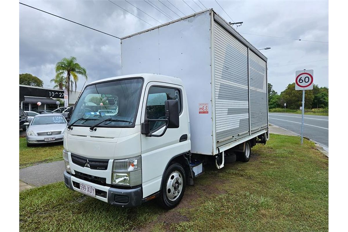 2014 Mitsubishi Canter