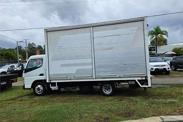 2014 Mitsubishi Canter