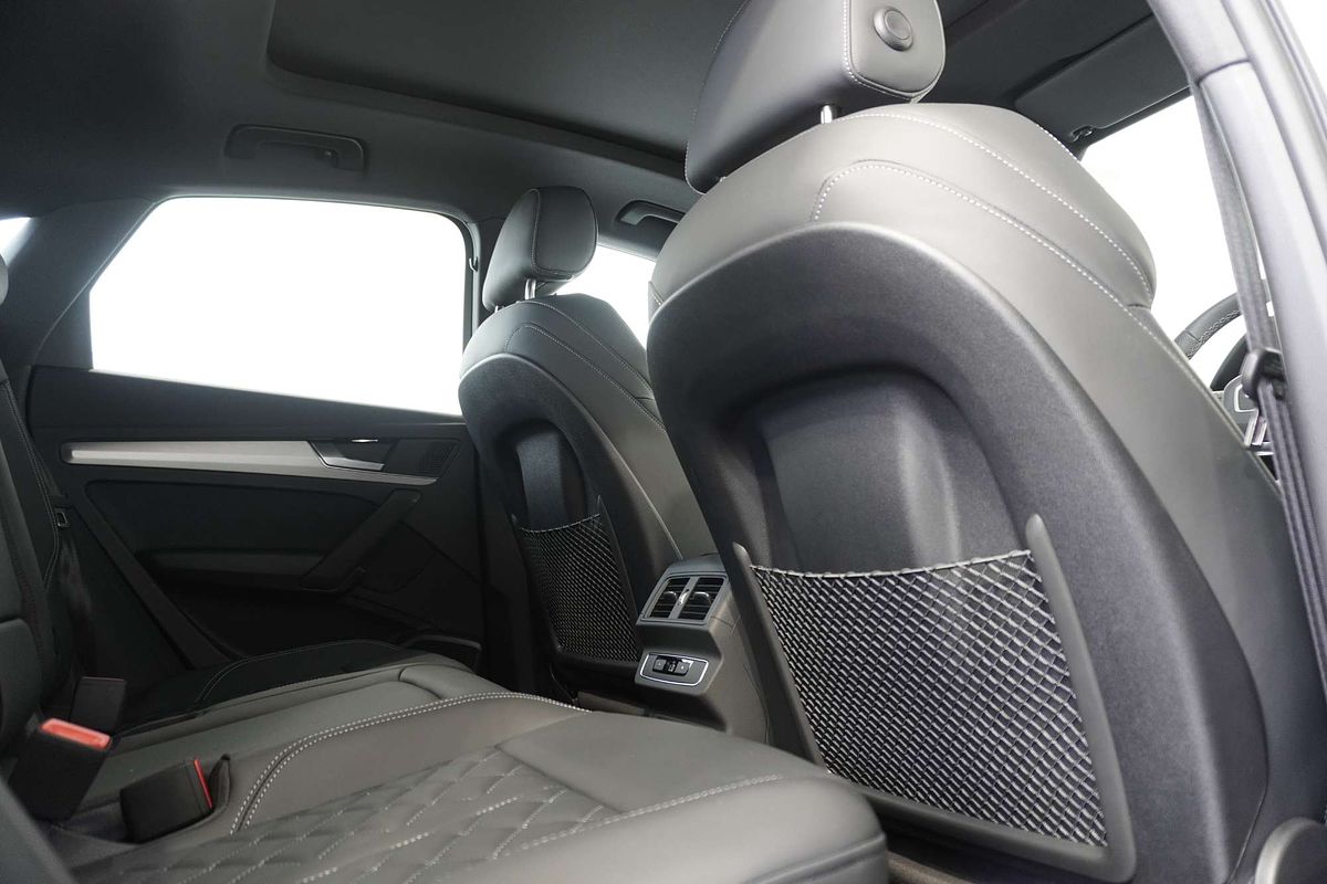 2024 Audi Q5 45 TFSI S Line FY