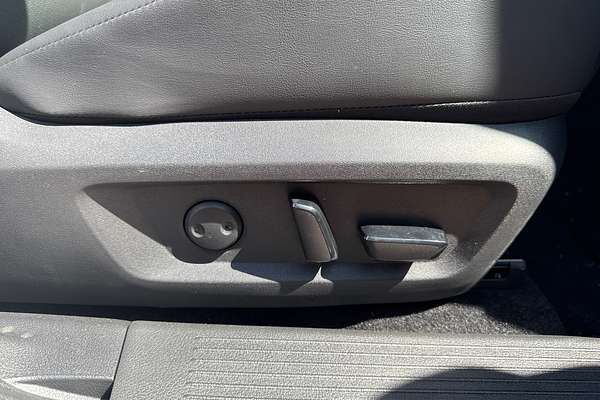 2024 Nissan X-TRAIL ST-L T33