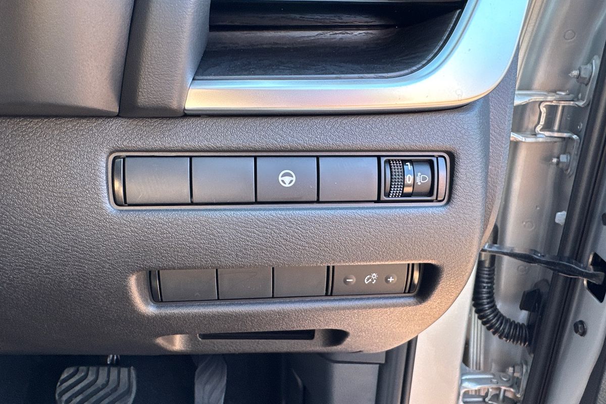 2024 Nissan X-TRAIL ST-L T33