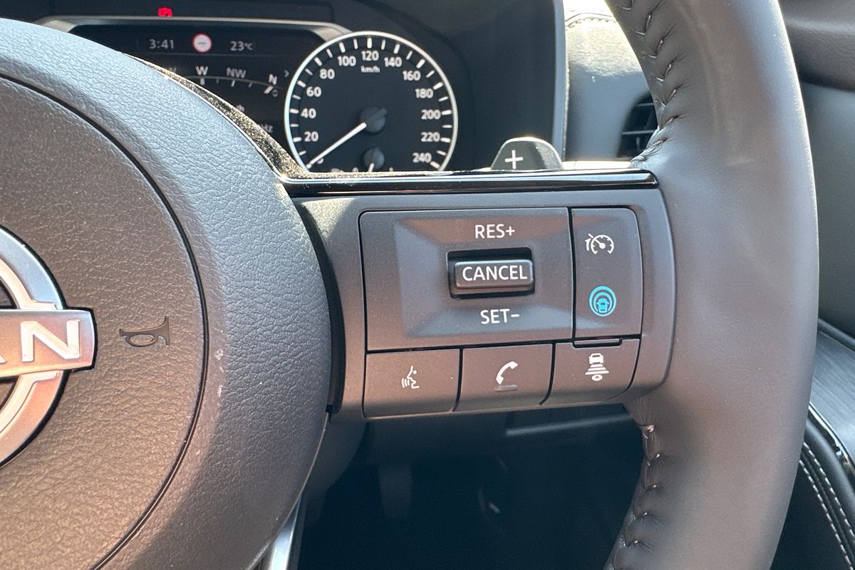 2024 Nissan X-TRAIL ST-L T33