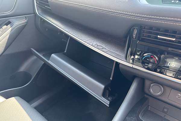 2024 Nissan X-TRAIL ST-L T33