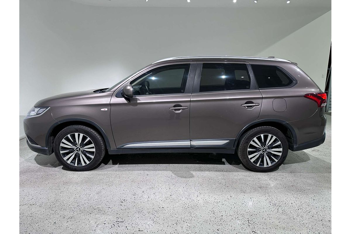 2018 Mitsubishi Outlander ES ZL