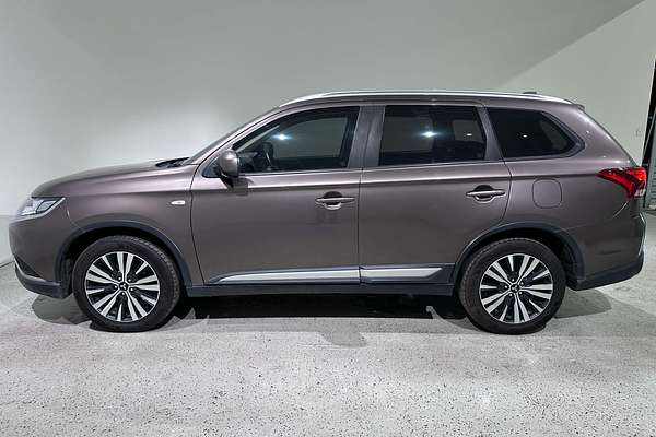 2018 Mitsubishi Outlander ES ZL