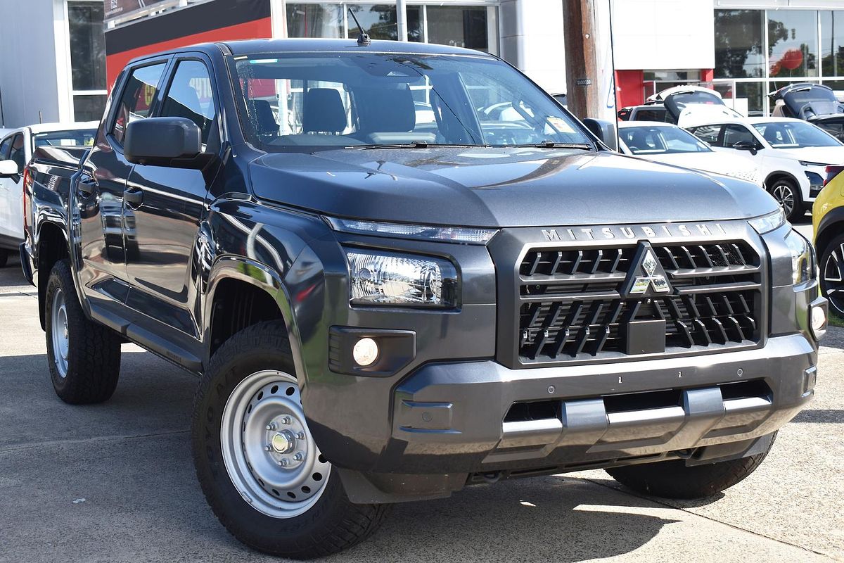 2024 Mitsubishi Triton GLX MV 4X4