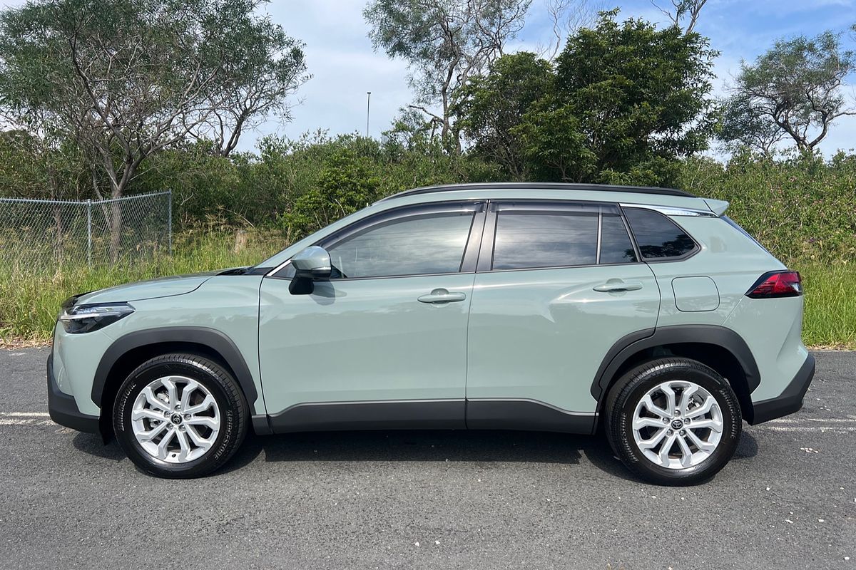 2023 Toyota Corolla Cross GXL MXGA10R