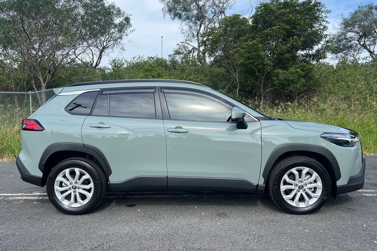 2023 Toyota Corolla Cross GXL MXGA10R