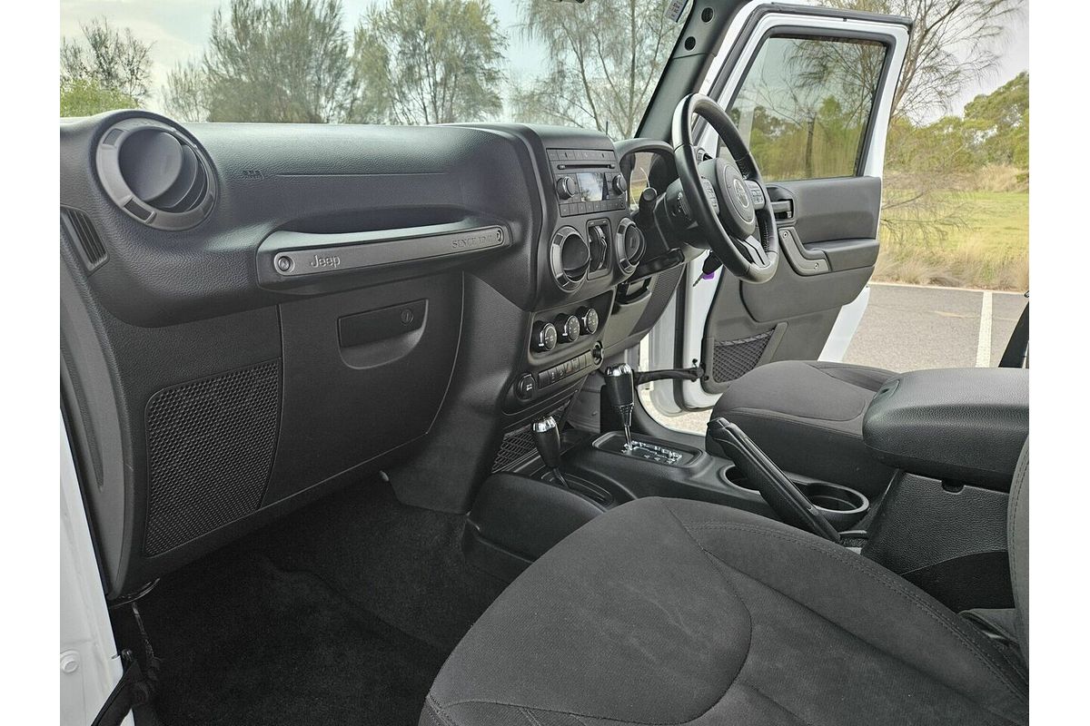 2017 Jeep Wrangler Unlimited Sport (4x4) JK MY17
