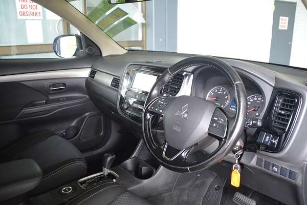 2015 Mitsubishi Outlander LS ZK