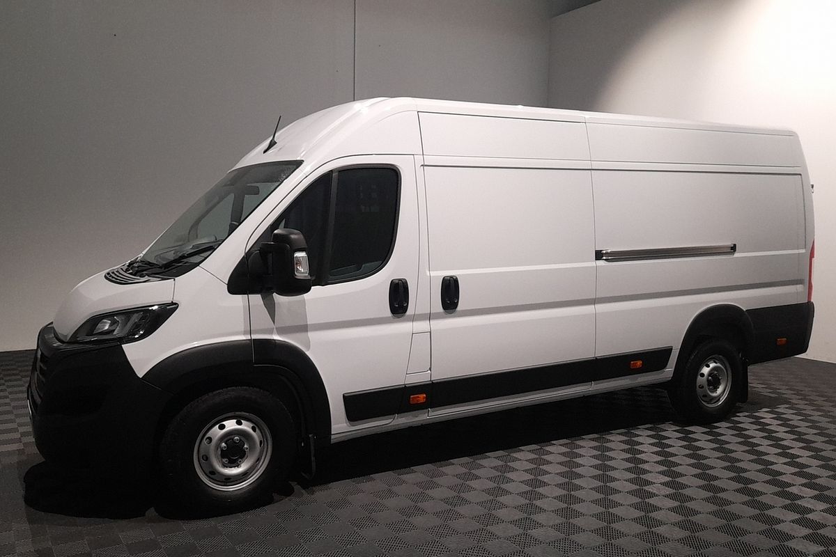 2023 Fiat Ducato Series 9