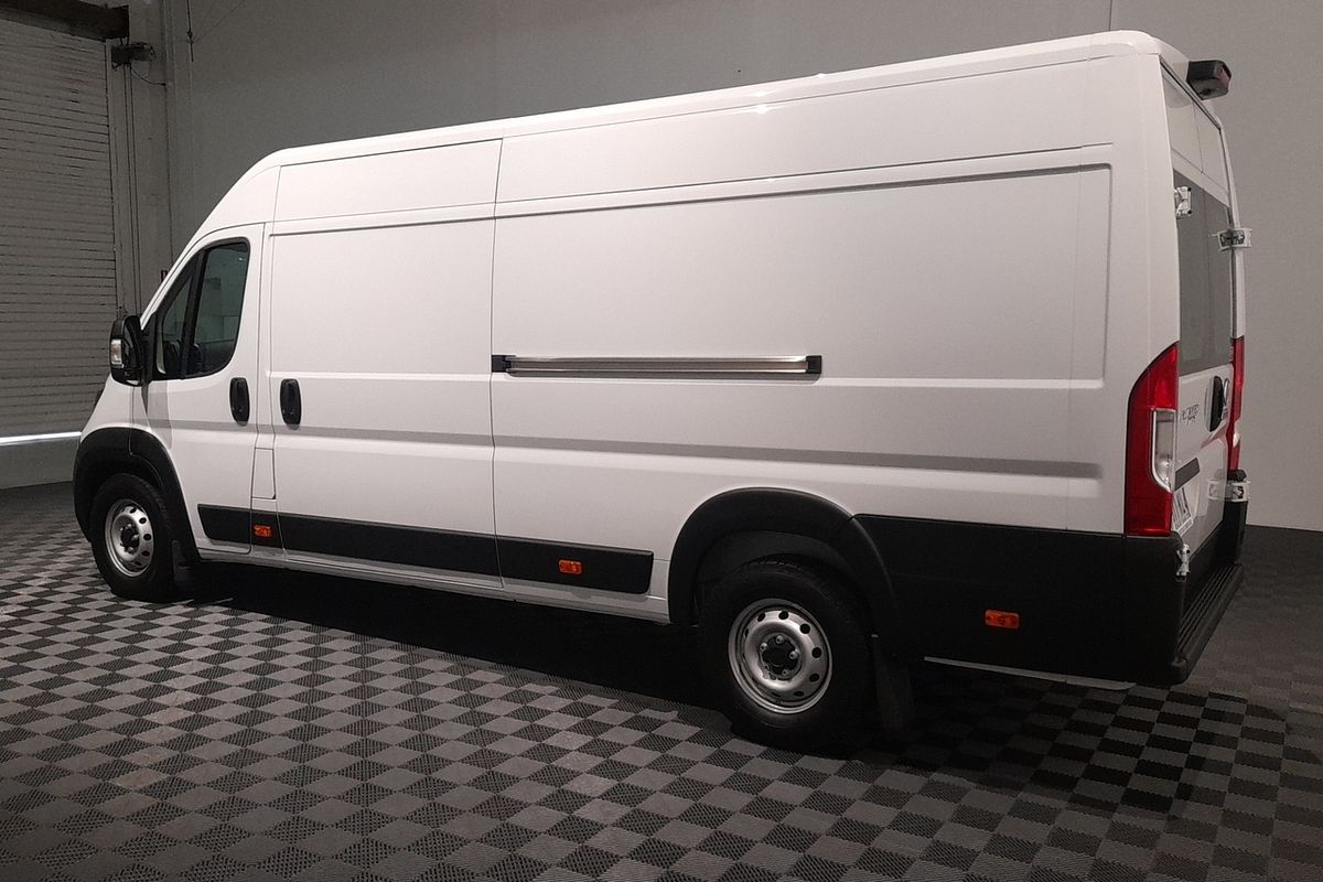 2023 Fiat Ducato Series 9