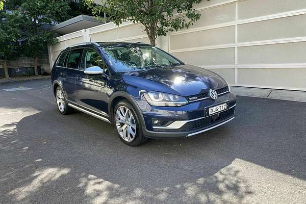 2016 Volkswagen Golf Alltrack 132TSI 7