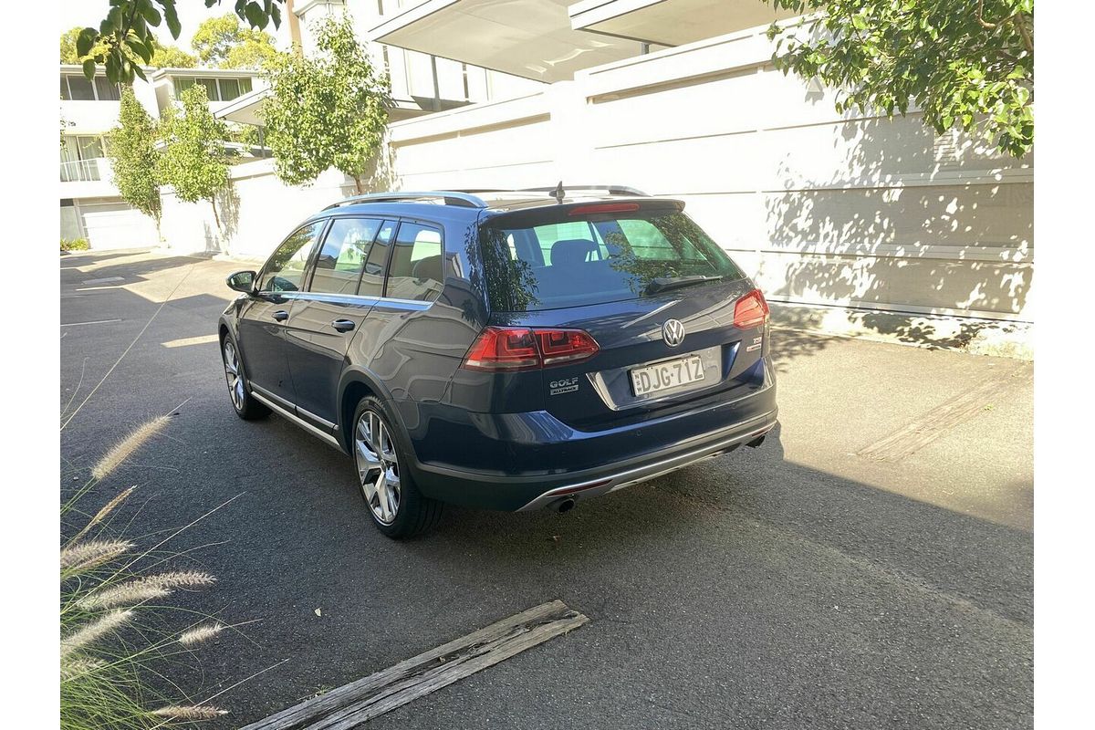 2016 Volkswagen Golf Alltrack 132TSI 7