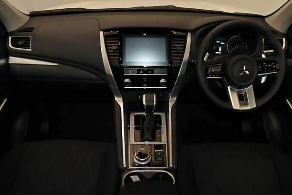 2024 Mitsubishi Pajero Sport GLS QG