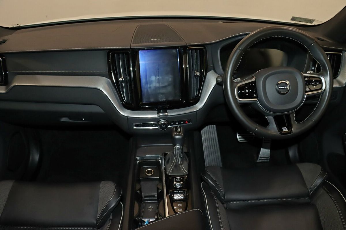 2020 Volvo XC60 D5 R-Design