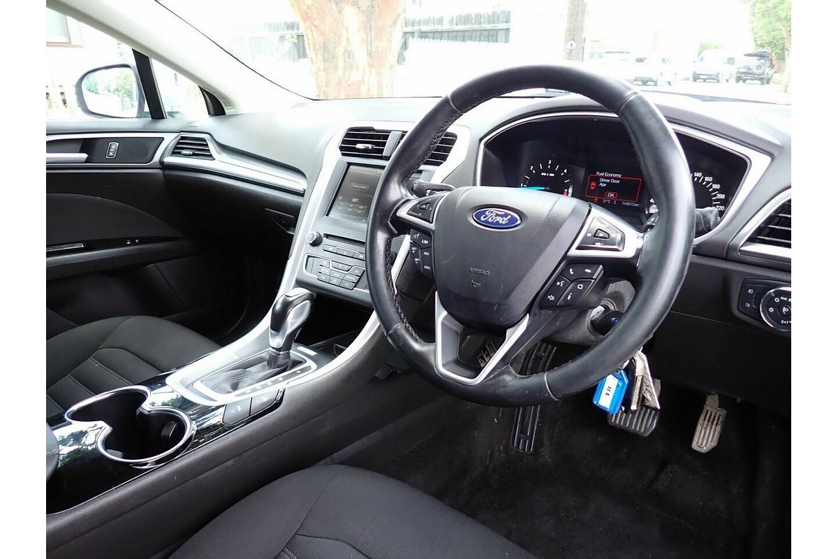 2016 Ford Mondeo Ambiente TDCi MD