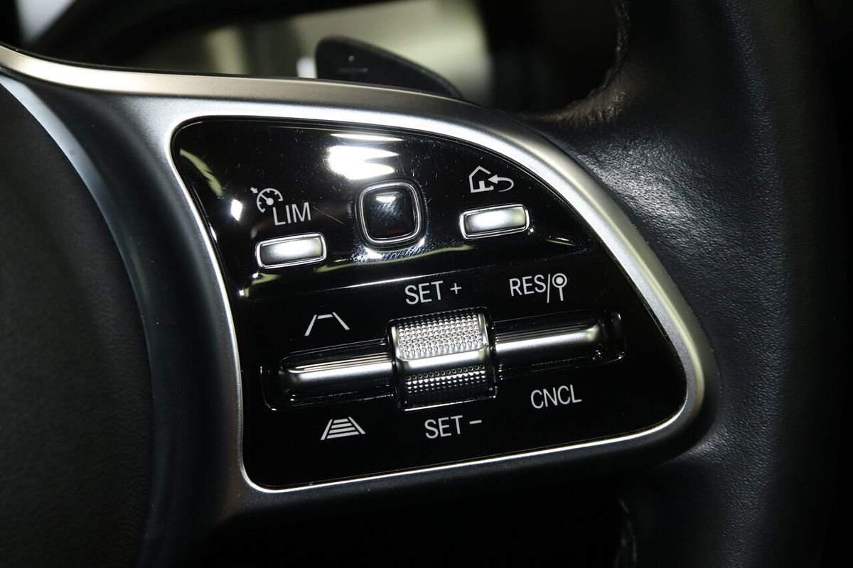 2022 Mercedes-Benz EQB EQB250 X243