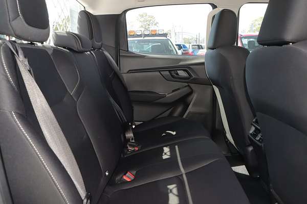 2024 Isuzu D-MAX SX High Ride Rear Wheel Drive