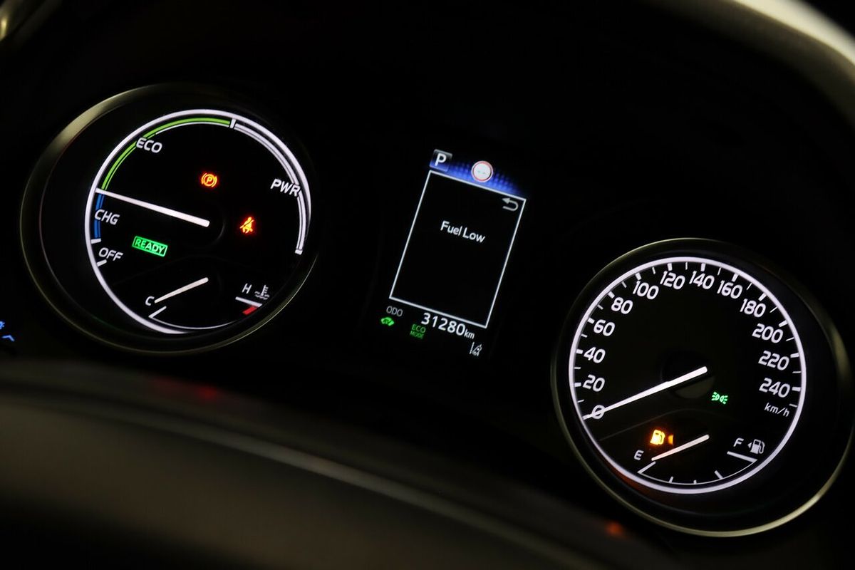 2023 Toyota Camry Ascent AXVH70R