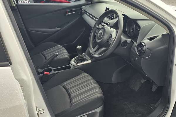2017 Mazda 2 Neo DJ Series